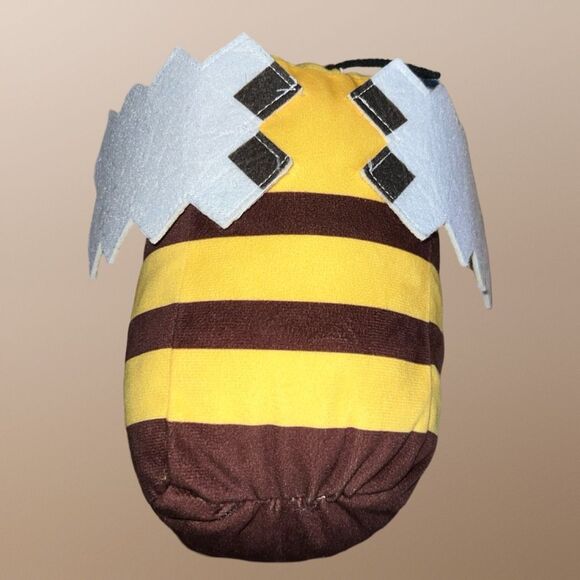 Minecraft Bee Plush Black & Yellow Wings 6” - Picture 5 of 7
